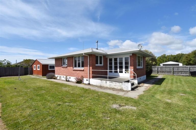 Photo of property in 21 Holdaway Street, Riversdale, Blenheim, 7201