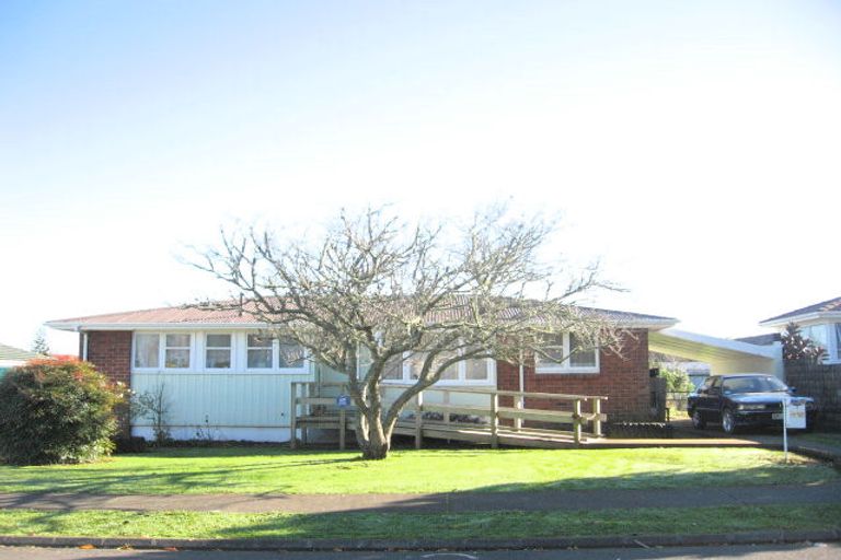 Photo of property in 7 Harrow Place, Manurewa, Auckland, 2102