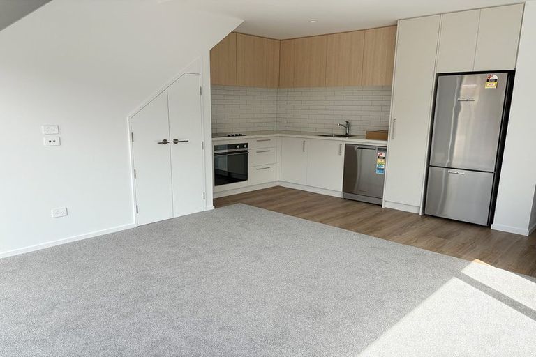 Photo of property in 2/171 Centaurus Road, Saint Martins, Christchurch, 8022