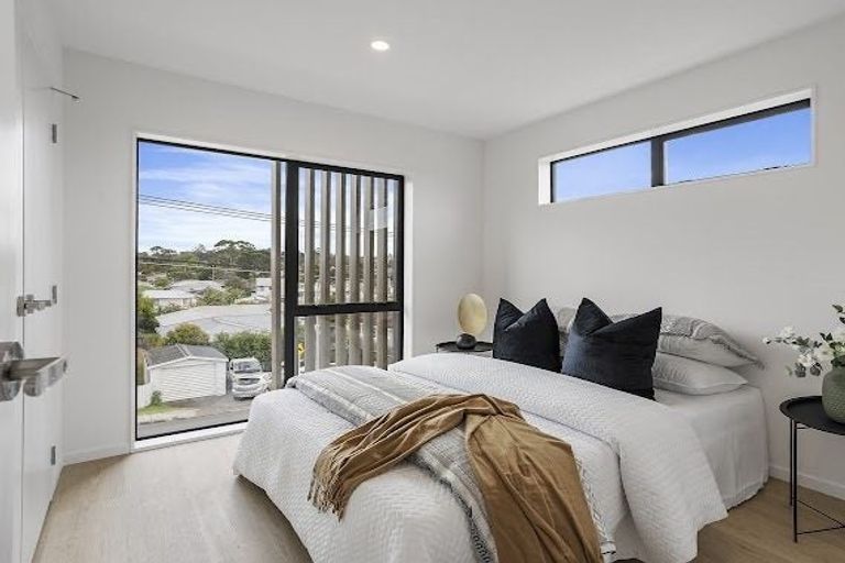 Photo of property in 1/191 Rathgar Road, Henderson, Auckland, 0610