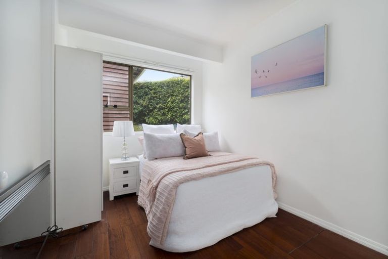 Photo of property in 40 Tudor Road, Henderson, Auckland, 0610