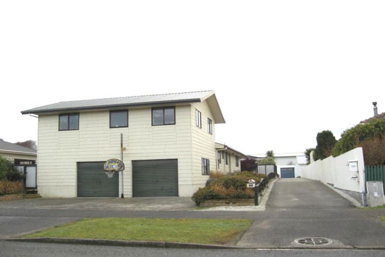 Photo of property in 104 Jenkin Street, Strathern, Invercargill, 9812