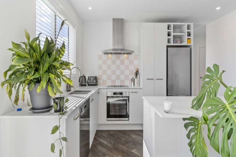 Photo of property in 11 Union Drive, Papamoa, 3118