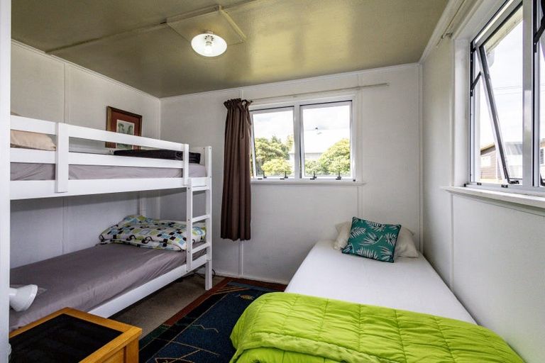 Photo of property in 17 Mackenzie Street, Waimarino, Owhango, 3989