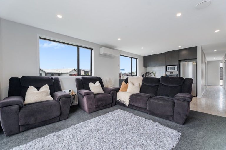 Photo of property in 2 Kotata Lane, Poike, Tauranga, 3112