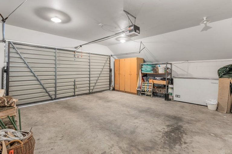 Photo of property in 10 Natalie Place, Harewood, Christchurch, 8051