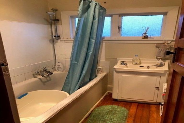 Photo of property in 1/12 Simeon Street, Spreydon, Christchurch, 8024