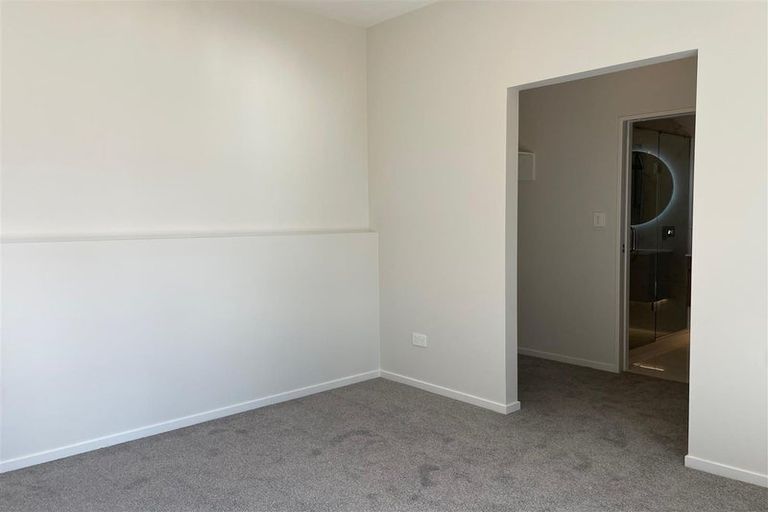 Photo of property in 18 Oopunga Road, Pukekohe, 2120