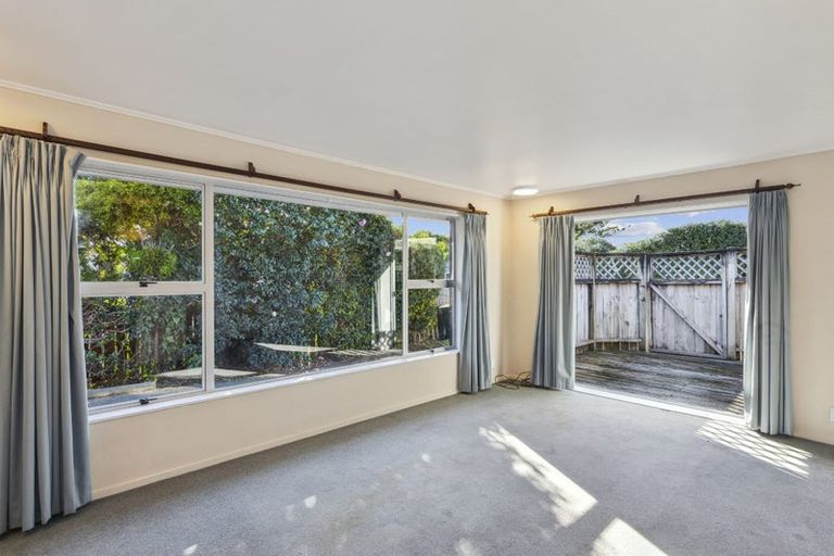 Photo of property in 28 Kapiti Road, Paraparaumu, 5032