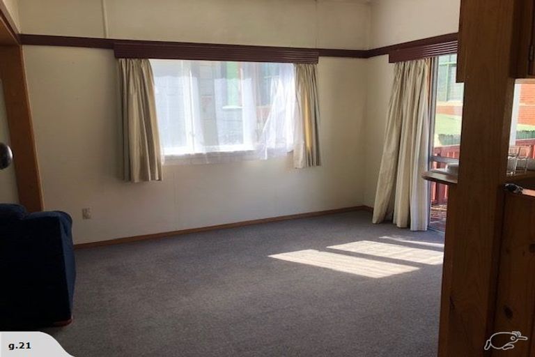 Photo of property in 79 Onepu Road, Kilbirnie, Wellington, 6022