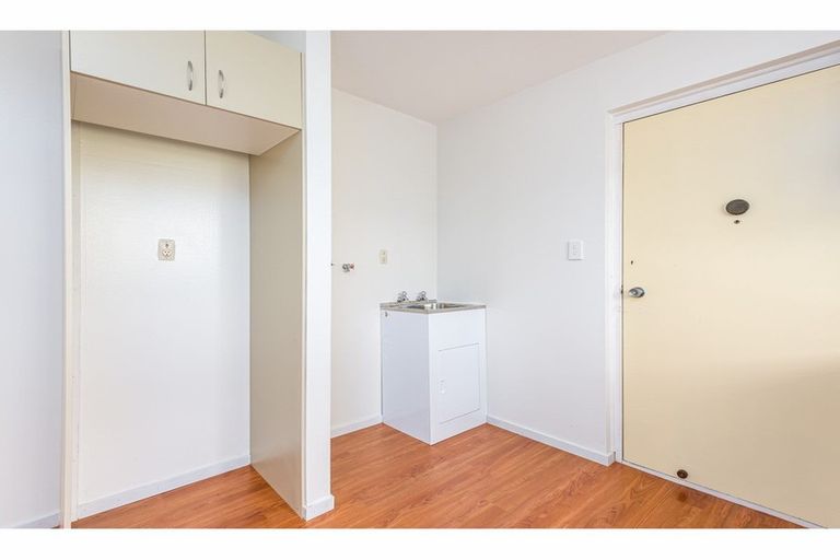 Photo of property in 4/101 Carlton Mill Road, Merivale, Christchurch, 8014