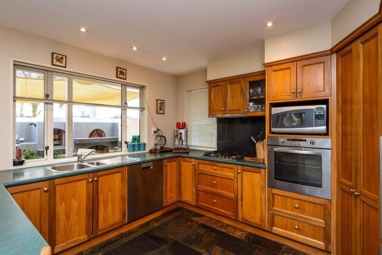 Photo of property in 19 Littles Lane, Woodend, 7610