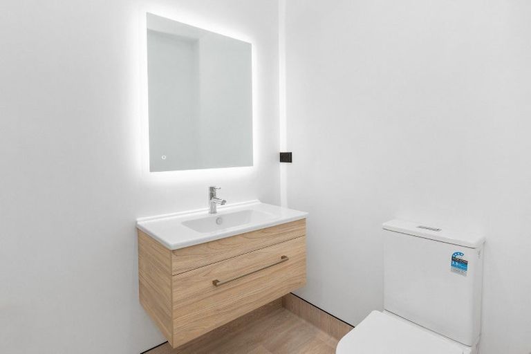 Photo of property in 1/5 Vesty Avenue, Hillcrest, Hamilton, 3216