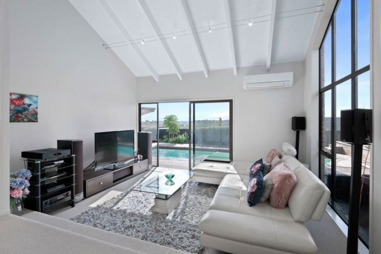 Photo of property in 64 Oliver Road, Eastern Beach, Auckland, 2012