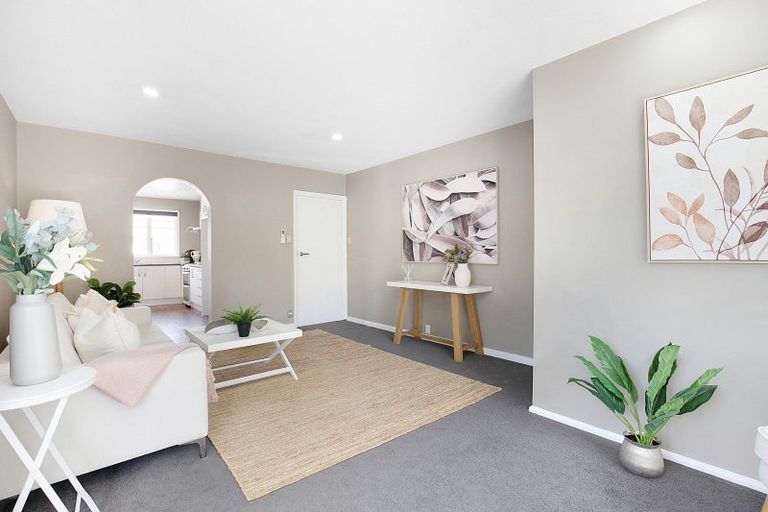 Photo of property in 37 Garvins Road, Hornby, Christchurch, 8042