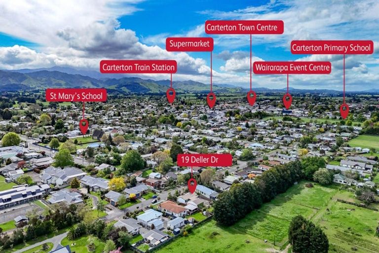 Photo of property in 19 Deller Drive, Carterton, 5713