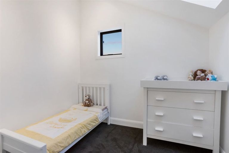 Photo of property in 235 Bleakhouse Road, Mellons Bay, Auckland, 2014