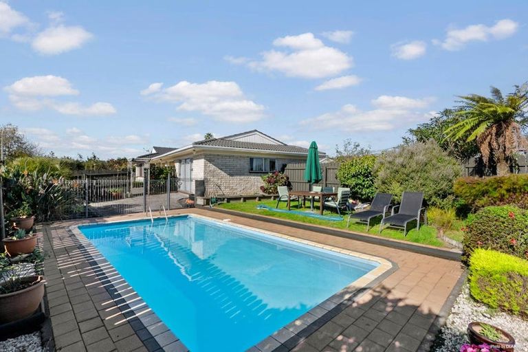 Photo of property in 495 Great South Road, Opaheke, Papakura, 2113