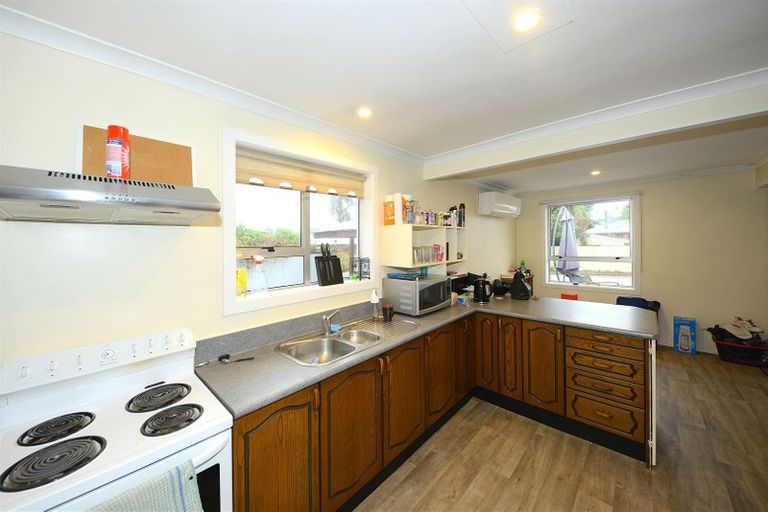 Photo of property in 35 Wilton Crescent, Bishopdale, Christchurch, 8053