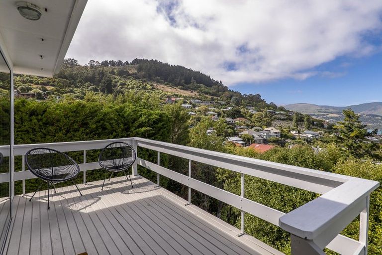 Photo of property in 2/94 Oxford Street, Lyttelton, 8082