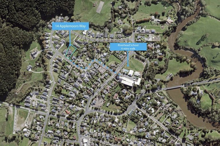 Photo of property in 14 Applemoors Way, Riverhead, 0820