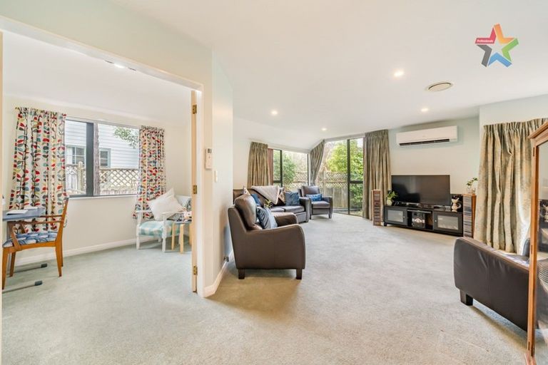 Photo of property in 21c Manuka Street, Stokes Valley, Lower Hutt, 5019