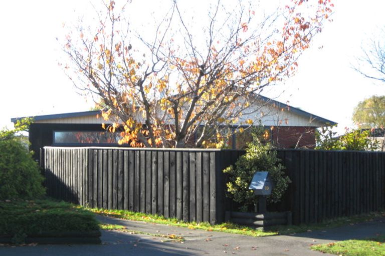 Photo of property in 30 Sarabande Avenue, Redwood, Christchurch, 8051