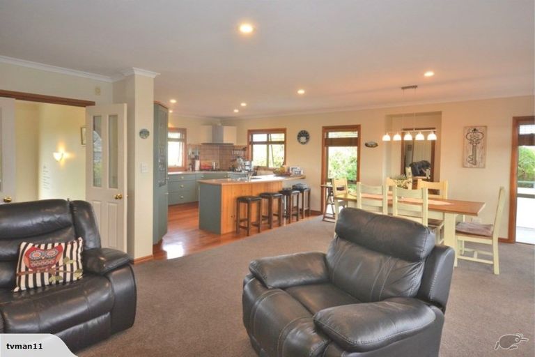 Photo of property in 150 Waitaha Road, Welcome Bay, Tauranga, 3112