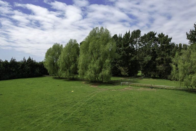 Photo of property in 222 Bruce Road, Levin, 5510