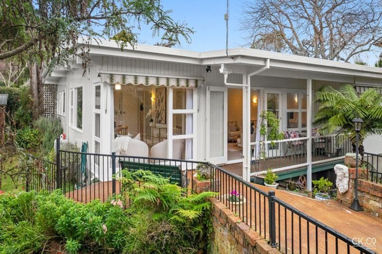 Photo of property in 27 Penrose Street, Woburn, Lower Hutt, 5010