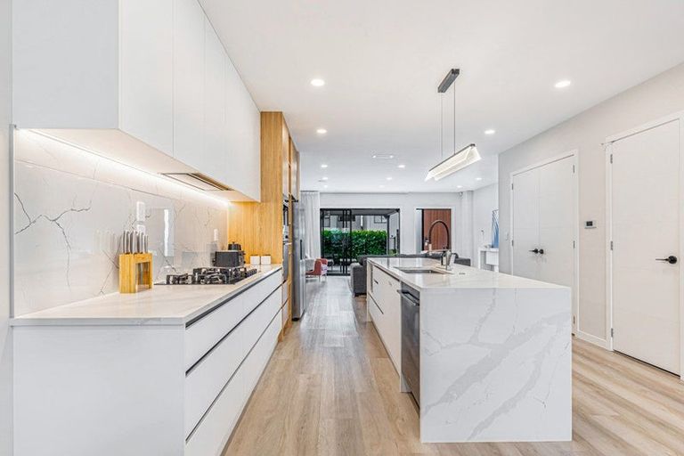 Photo of property in 3 Hea Road, Hobsonville, Auckland, 0616