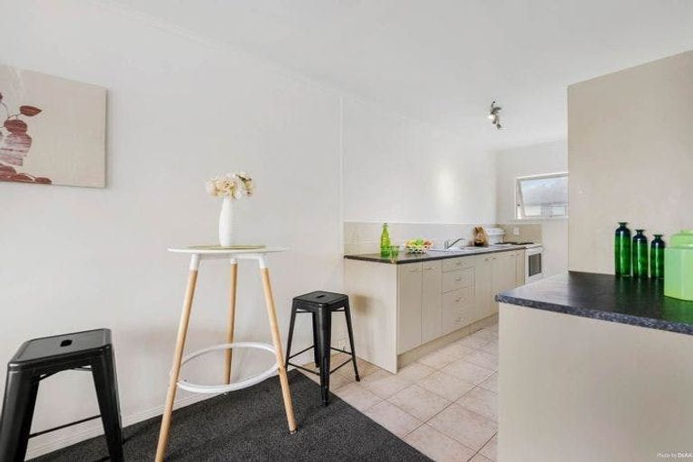 Photo of property in 8/87 Wallace Road, Papatoetoe, Auckland, 2025