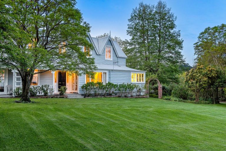 Photo of property in 211 Summerhill Road, Cust, Rangiora, 7471