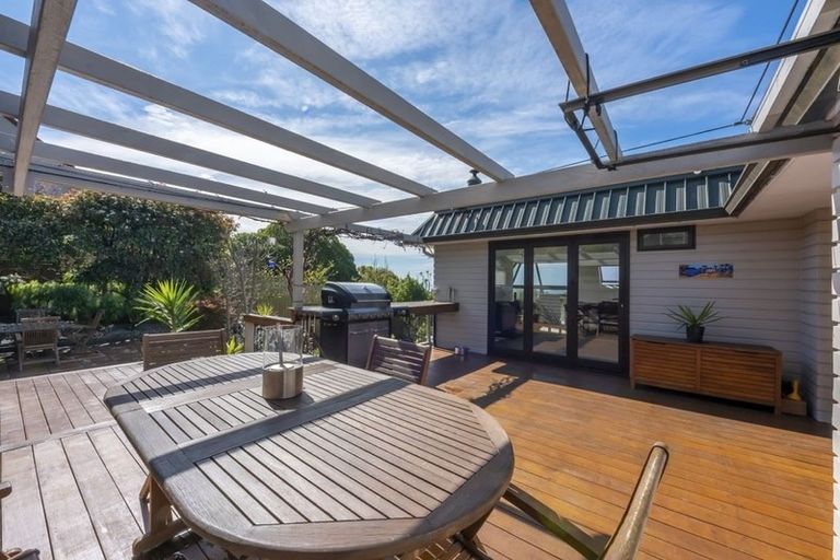 Photo of property in 2/12 Patmos Place, Mount Pleasant, Christchurch, 8081