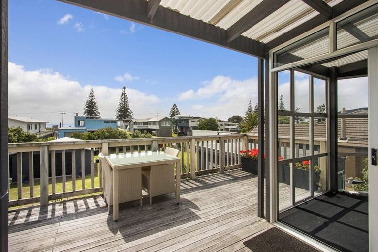 Photo of property in 61 Seaforth Road, Waihi Beach, 3611