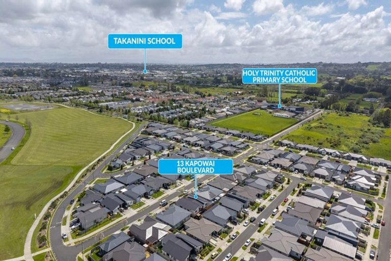 Photo of property in 13 Kapowai Boulevard, Takanini, 2112