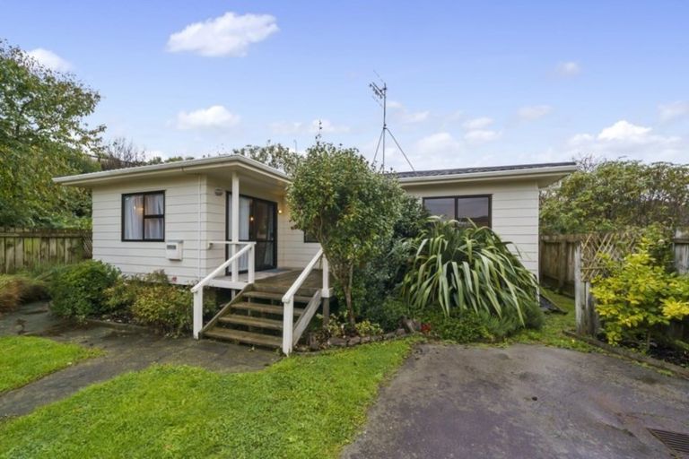 Photo of property in 2/48 Kiwi Road, Raumati Beach, Paraparaumu, 5032