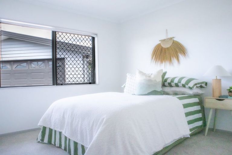 Photo of property in 16 Madison Place, Morningside, Whangarei, 0110