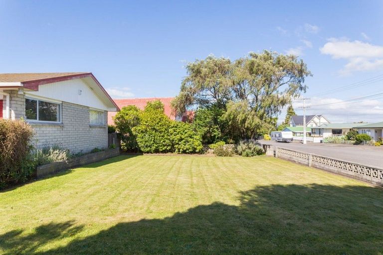 Photo of property in 14 Victoria Avenue, Dannevirke, 4930