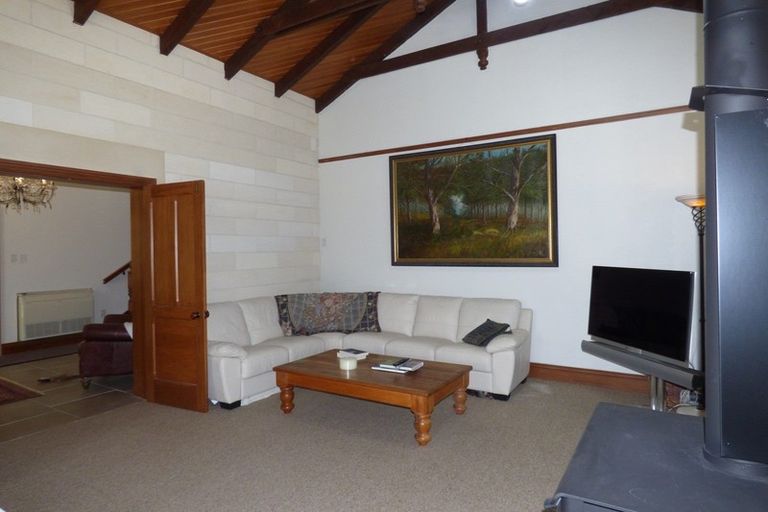 Photo of property in 39 Middle Ridge Road, Herbert, Oamaru, 9495