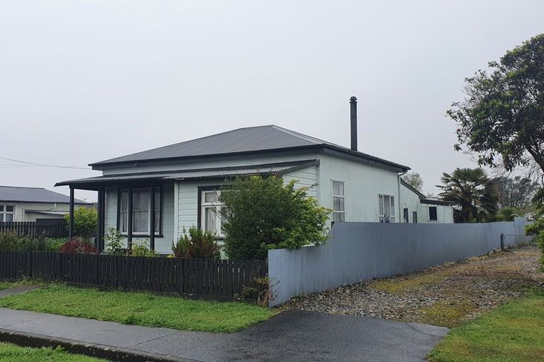 Photo of property in 123 Romilly Street, Westport, 7825