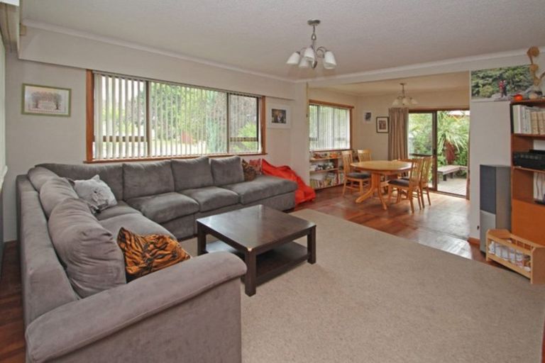 Photo of property in 9 Bennett Place, Onekawa, Napier, 4110