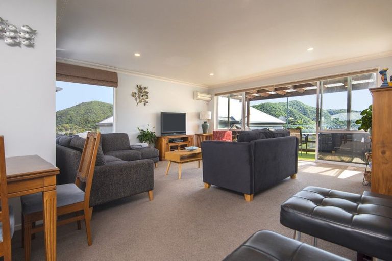 Photo of property in 1 Matai Place, Waikawa, Picton, 7220