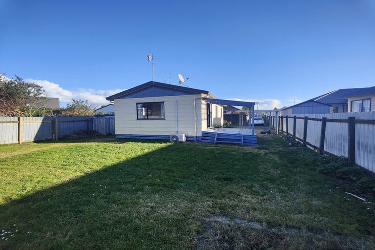 Photo of property in 77 Massey Street, Frankton, Hamilton, 3204