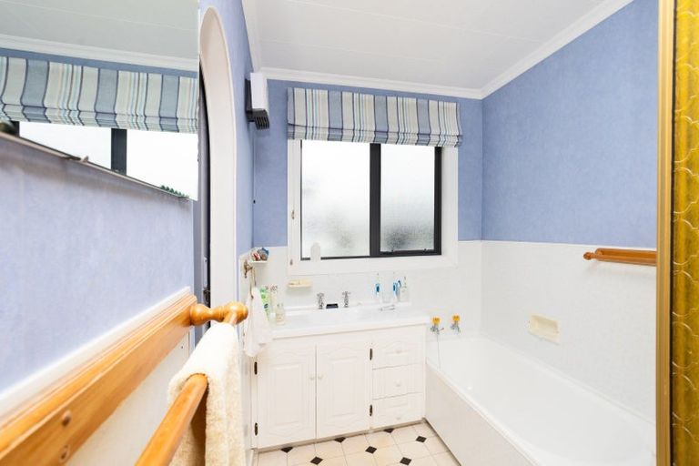 Photo of property in 23 Lock Street, Kingswell, Invercargill, 9812