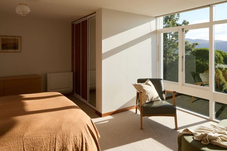 Photo of property in 76 Cannon Hill Crescent, Mount Pleasant, Christchurch, 8081