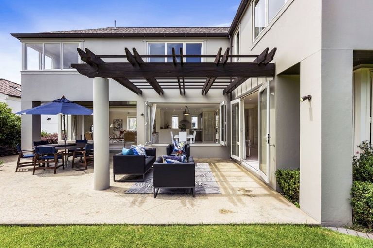 Photo of property in 10 Quedley Court, Eastern Beach, Auckland, 2012