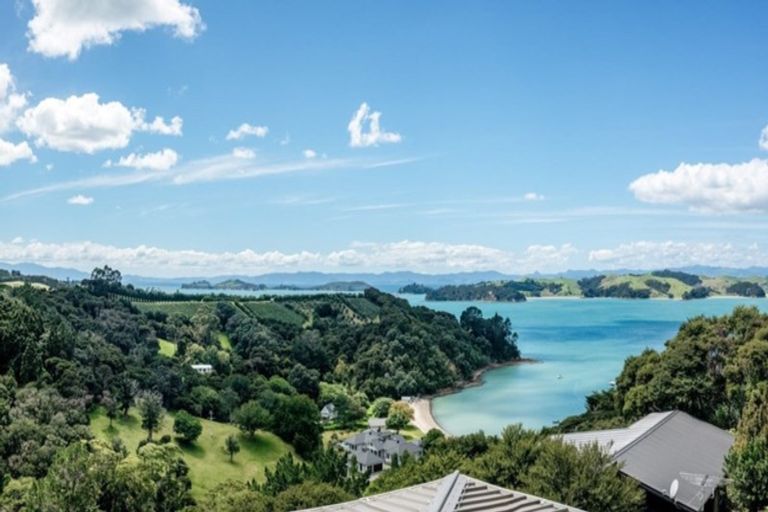 Photo of property in 788 Orapiu Road, Waiheke Island, 1971
