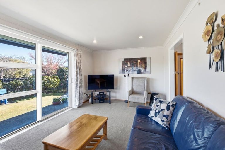 Photo of property in 1/30 Tintern Avenue, Avonhead, Christchurch, 8042