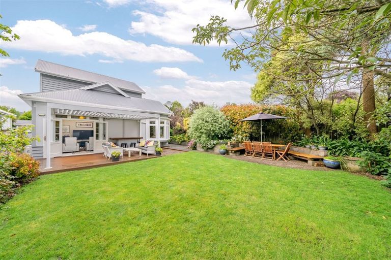 Photo of property in 59 Pharazyn Street, Melling, Lower Hutt, 5010